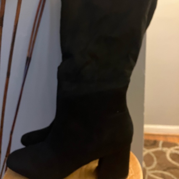 NWT wide calf suede boots - Picture 2 of 8